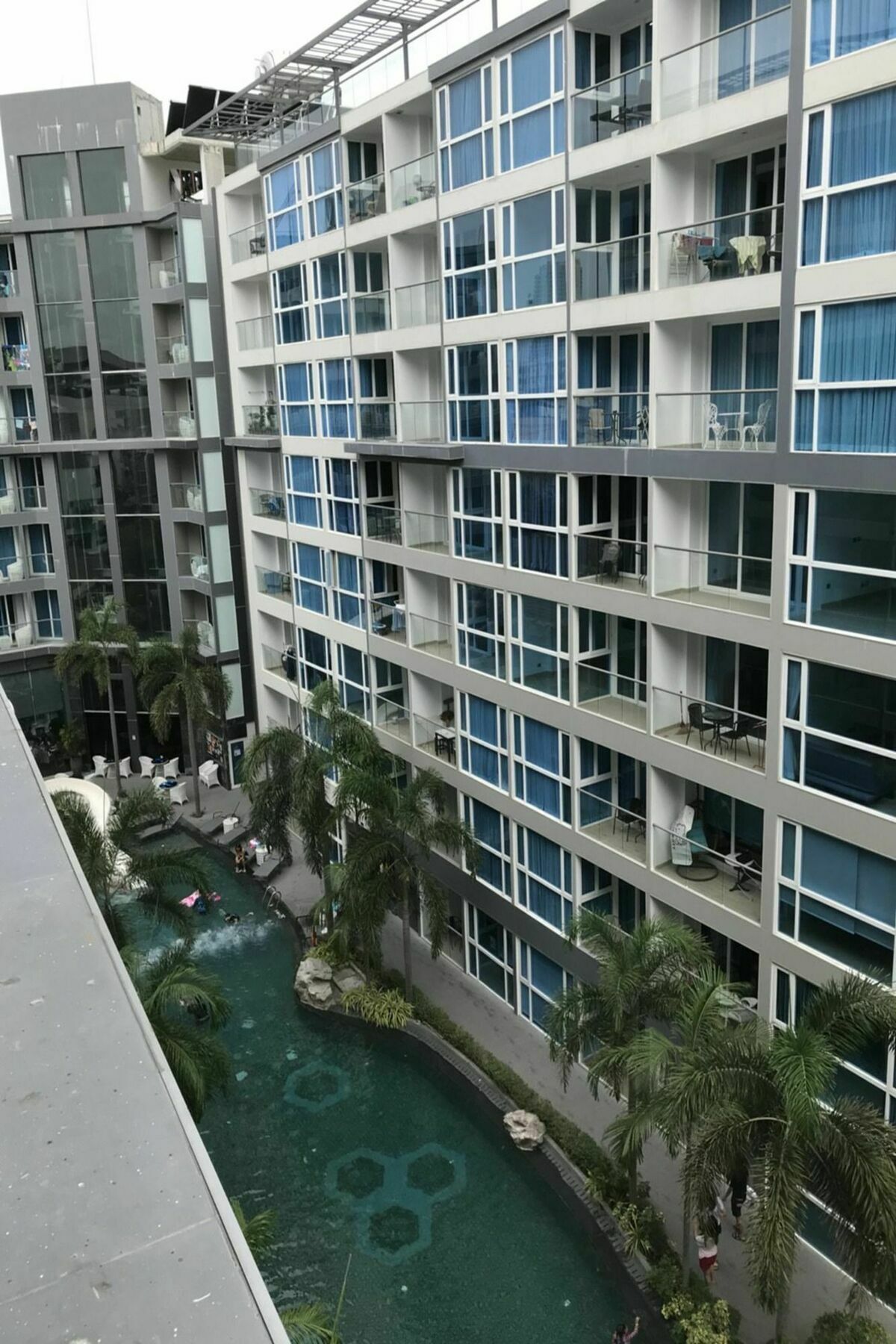 Uplus Avenue Residence Pattaya Zewnętrze zdjęcie