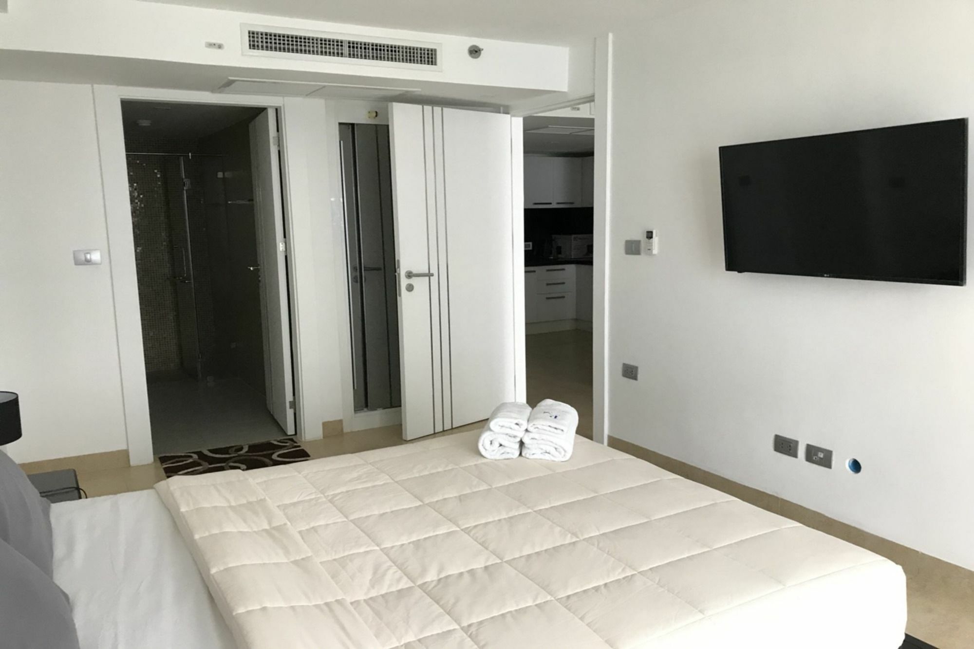 Uplus Avenue Residence Pattaya Zewnętrze zdjęcie